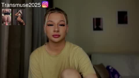 Snapshot of arikajane chatting on 26, 11, 2025 ArikaJane online show from 26, 11, 2025