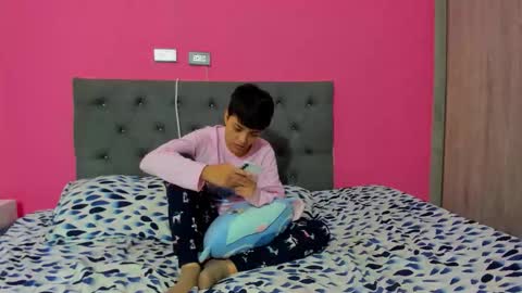 Aria  Cholee online show from 2, 2, 2026