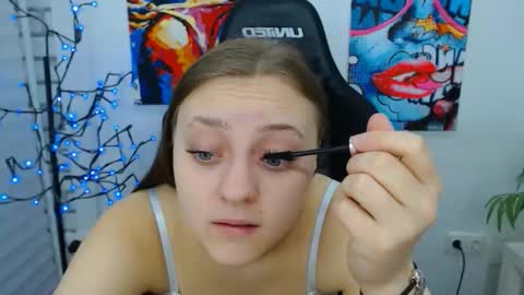 arinabelle online show from 27, 11, 2025