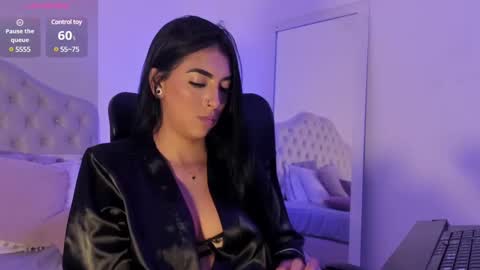 Ari Robert online show from 3, 3, 2025