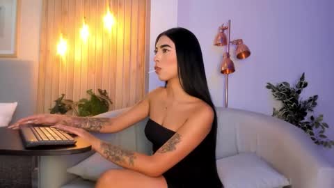 Ari Robert online show from 14, 9, 2025