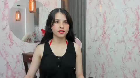 Snapshot of arisha_lee2 chatting on 2, 1, 2025 arisha_lee2 online show from 2, 1, 2025