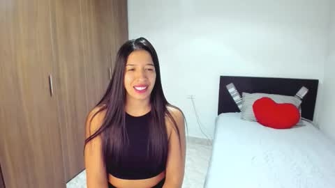 aristena_01 online show from 14, 2, 2026