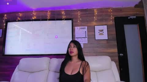 Snapshot of arisweett chatting on 5, 6, 2026 Ari online show from 5, 6, 2026