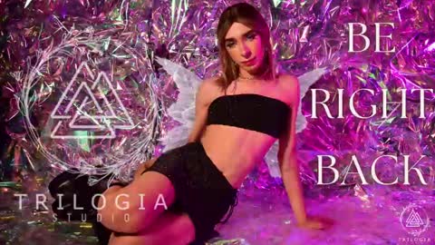   Nice to meet you  thumb up me please its important I  LOOK MY BIO DOWN online show from 5, 3, 2025