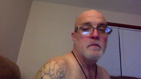 Snapshot of armyguy5311 chatting on 9, 6, 2026 armyguy5311 online show from 9, 6, 2026