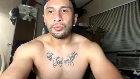 Snapshot of aroddriguezz2020 chatting on 11, 9, 2025 aroddriguezz2020 online show from 11, 9, 2025