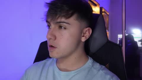 aron__cooper online show from 20, 10, 2025