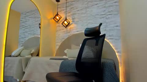 ARON BOLT online show from 14, 11, 2025