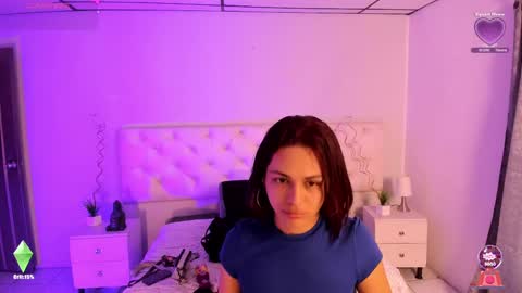 Aron cruz  online show from 14, 9, 2025