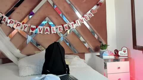 Aron cruz  online show from 17, 2, 2026