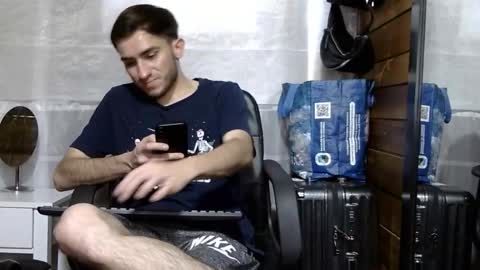 Aron G Franco online show from 17, 11, 2025