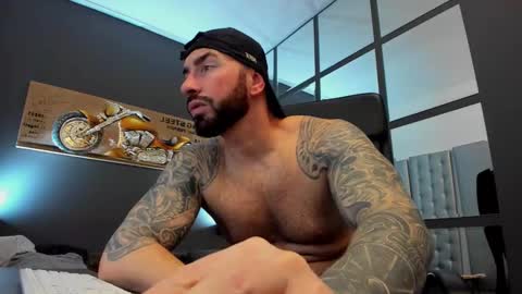 AronGrant online show from 19, 2, 2025