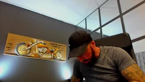 Snapshot of arongrant chatting on 12, 7, 2026 AronGrant online show from 12, 7, 2026