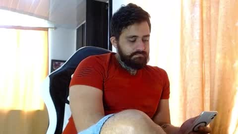 Snapshot of aronmiller404 chatting on 8, 2, 2026 aronmiller online show from 8, 2, 2026