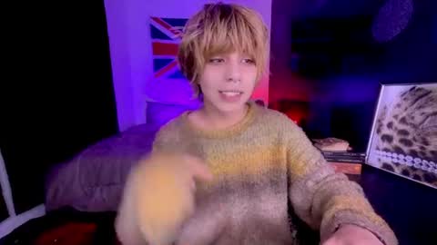 Snapshot of aronn_44 chatting on 12, 7, 2026 Aaron online show from 12, 7, 2026