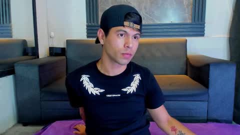 Aroon   online show from 21, 12, 2025