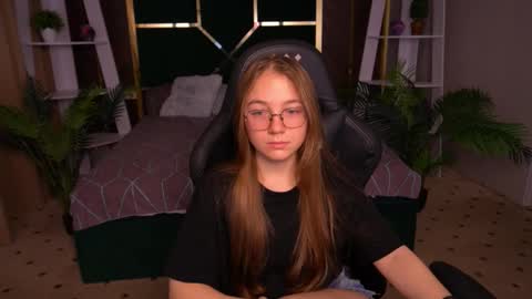 arrinawair online show from 18, 11, 2025