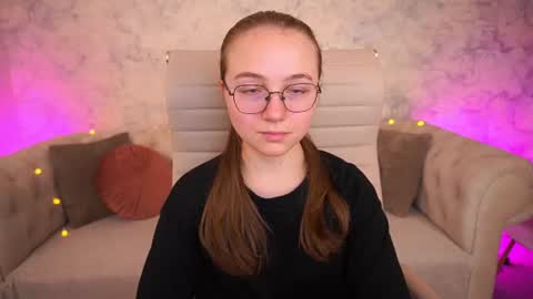 Snapshot of arrinawair chatting on 24, 6, 2026 arrinawair online show from 24, 6, 2026