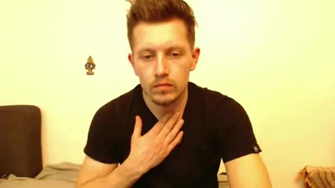 arromwilliam90 online show from 15, 2, 2025