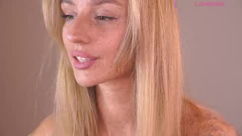 Snapshot of artease chatting on 13, 4, 2026 Arti Next Streams - online show from 13, 4, 2026