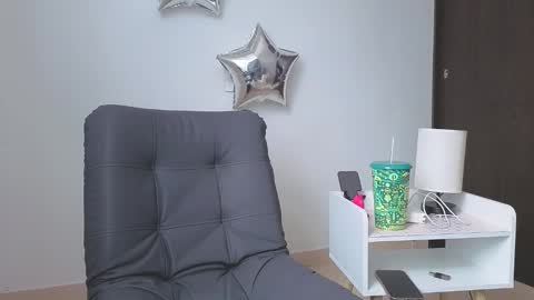   online show from 24, 9, 2025