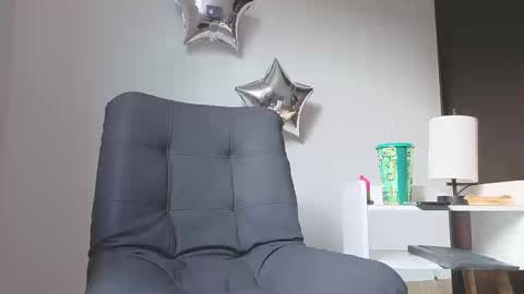   online show from 25, 9, 2025