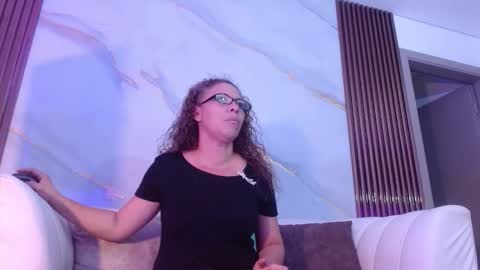 artemiza online show from 1, 10, 2025