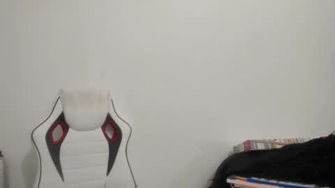 MIA online show from 16, 9, 2025