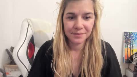 MIA online show from 3, 10, 2025