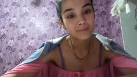 Snapshot of arvillahamner chatting on 13, 12, 2025 Amina online show from 13, 12, 2025