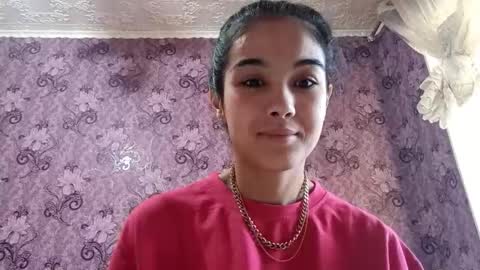 Snapshot of arvillahamner chatting on 15, 12, 2025 Amina online show from 15, 12, 2025