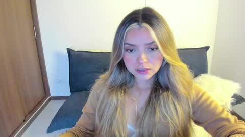 Snapshot of ary_cam230 chatting on 29, 4, 2026 Zahaara online show from 29, 4, 2026