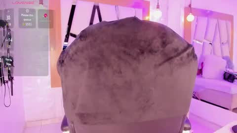 Ary Cooper online show from 8, 3, 2025