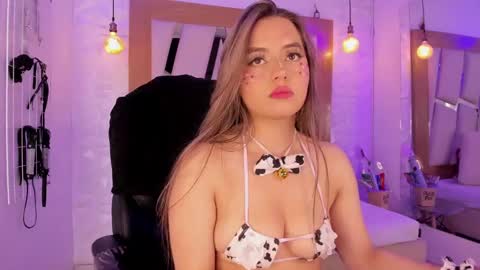 Ary Cooper online show from 8, 3, 2025