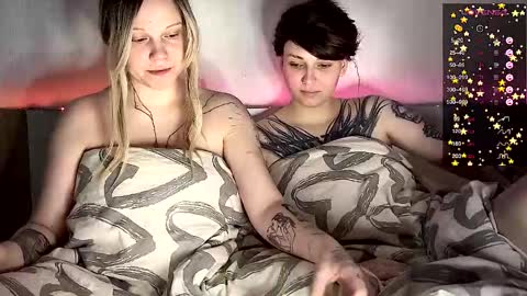 Snapshot of arya_stark7 chatting on 28, 2, 2025 Arya brunett and Cassie blond online show from 28, 2, 2025