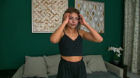 Snapshot of aryajoy chatting on 4, 4, 2026 aryajoy online show from 4, 4, 2026