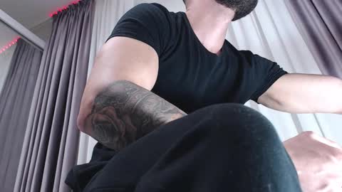 Snapshot of aryanaian1 chatting on 8, 1, 2026 AryanAian1 online show from 8, 1, 2026