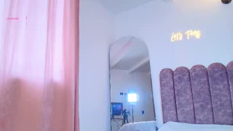 aryascollins online show from 16, 10, 2025