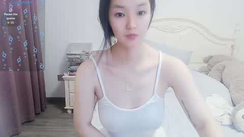 Snapshot of arylia_3 chatting on 6, 6, 2026 Lily online show from 6, 6, 2026