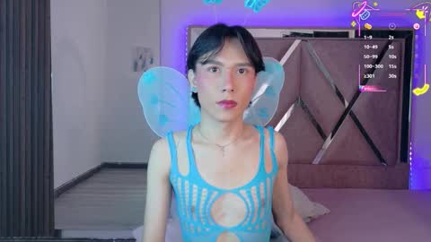 Ash Femboy online show from 25, 10, 2025