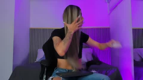 ash_valentine online show from 8, 5, 2026
