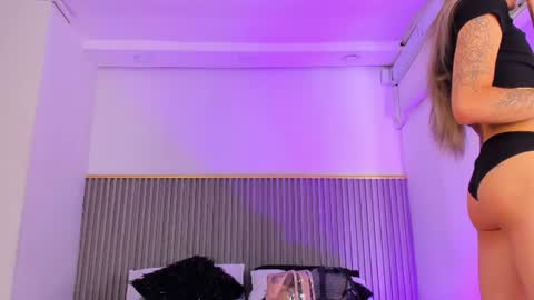 Snapshot of ash_valentine chatting on 6, 7, 2026 ash_valentine online show from 6, 7, 2026