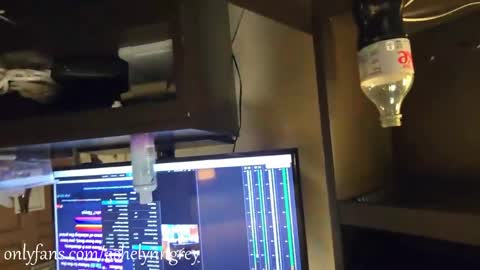 Snapshot of ashelynngrey1986 chatting on 11, 4, 2026 Ashelynn Grey online show from 11, 4, 2026