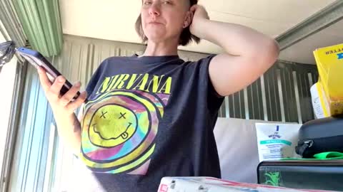 Snapshot of ashelynngrey1986 chatting on 11, 4, 2026 Ashelynn Grey online show from 11, 4, 2026