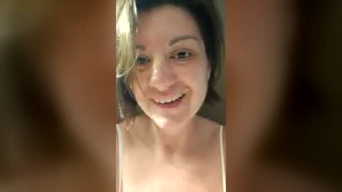 Snapshot of ashelynngrey1986 chatting on 6, 7, 2026 Ashelynn Grey online show from 6, 7, 2026