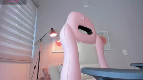 Snapshot of ashley_23a chatting on 14, 7, 2026 A S H L E Y online show from 14, 7, 2026