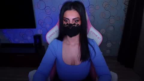   Yasmina   online show from 23, 5, 2026