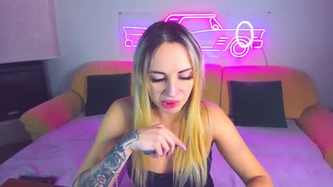 Alina online show from 5, 1, 2025