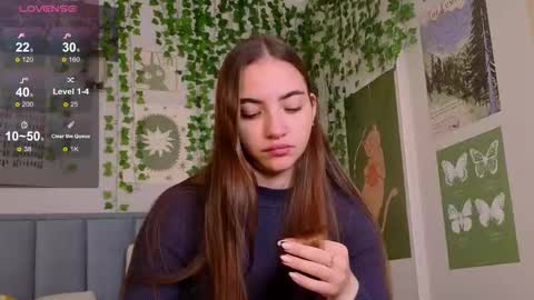 Snapshot of ashley_tempt chatting on 12, 11, 2025 Ashle online show from 12, 11, 2025